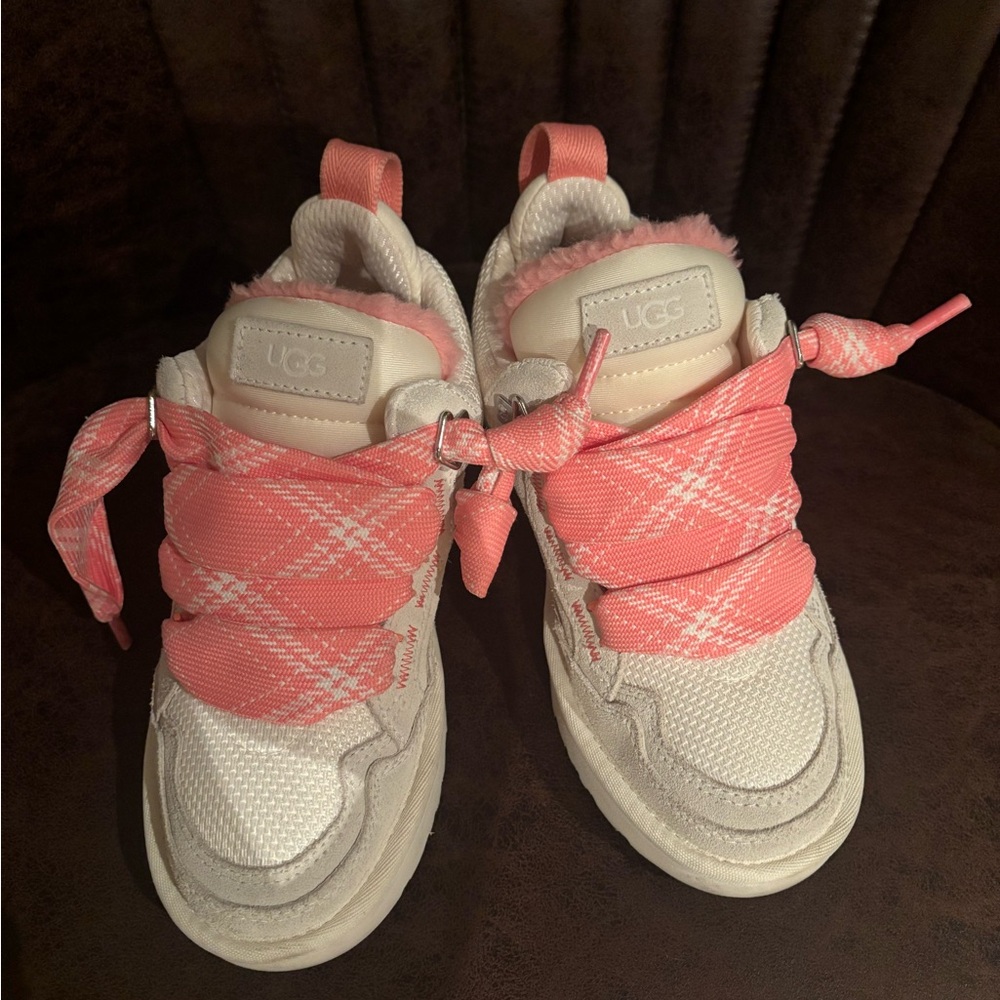 UGG Lowmel Sneakers - Pink and Cream